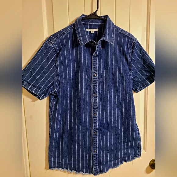 Threads 4 Thought Striped Jeans Style Button Up for Men, M - Picture 1 of 4